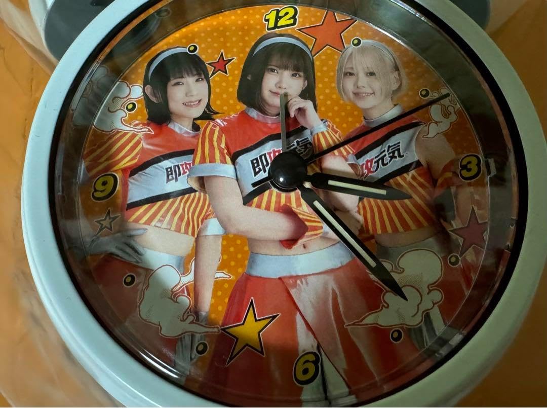 【未使用品】えなこ 篠崎こころ つんこ 目覚まし時計 えなこ・篠崎こころ・つんこの、元気になるオリジナルボイス入り